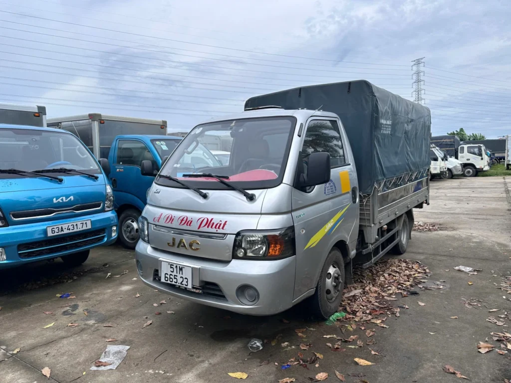 Xe tải JAC X99 cũ thùng mui bạt đời 2019